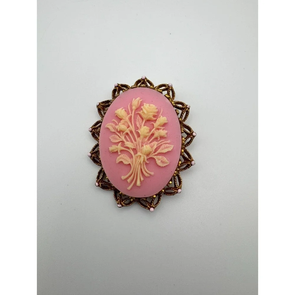 Vintage Floral Cameo Brooch Pink Victorian Revival Rose Bouquet Gold Tone - Picture 2 of 6